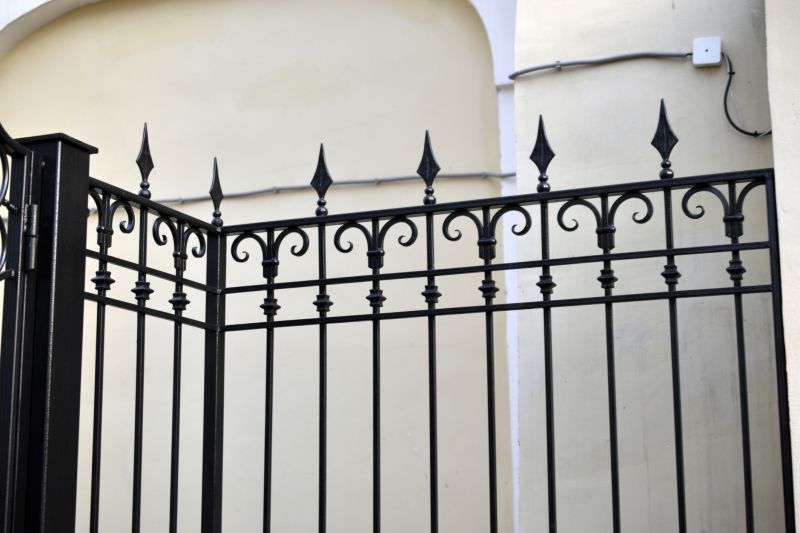 Iron Wire Fence Installation